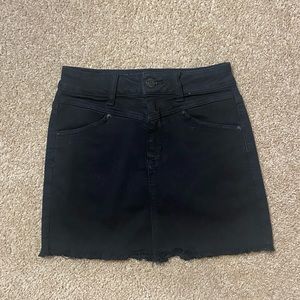 American Eagle black denim skirt sz2